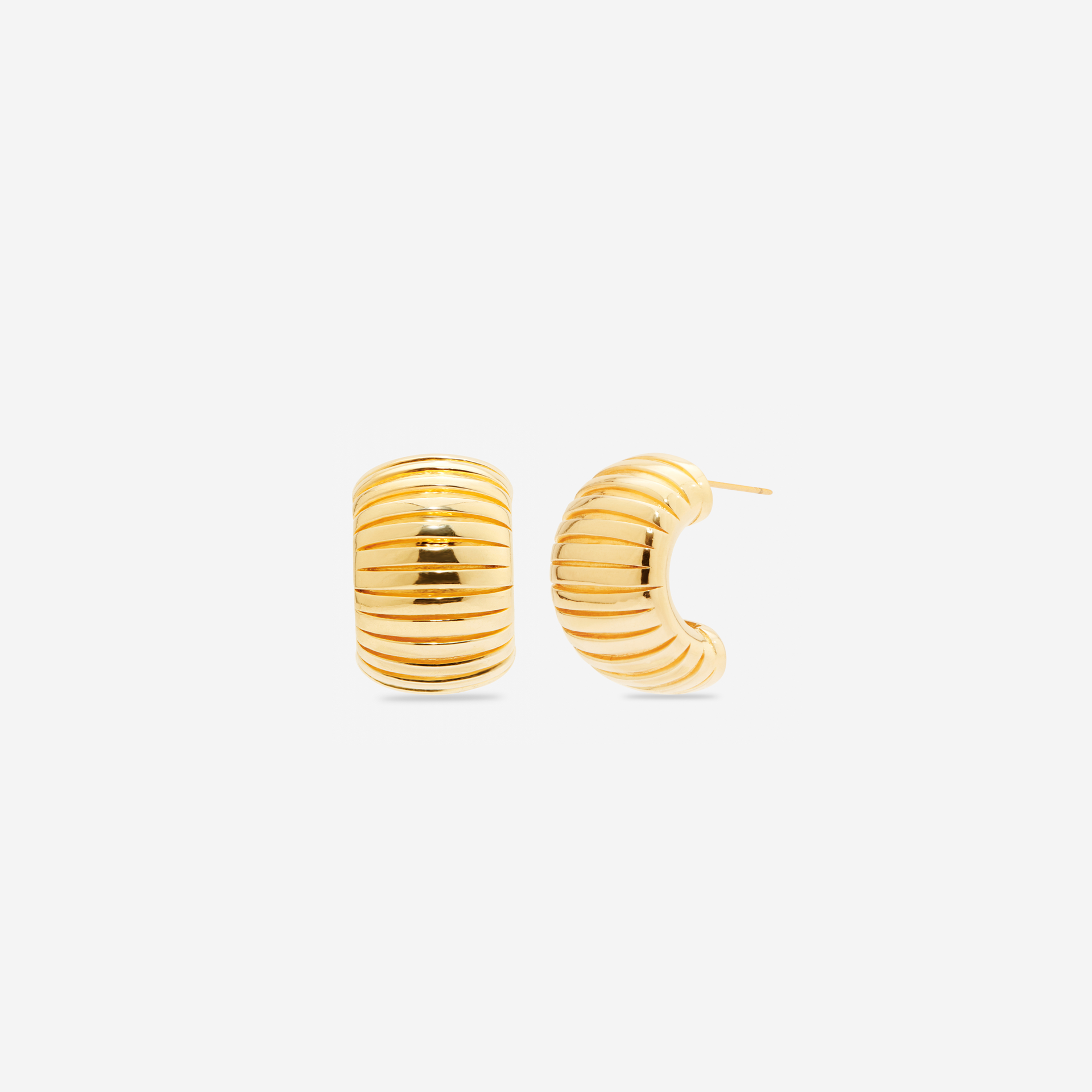 MÉGA Step Earrings in gold vermeil—signature stepped rectangle studs (28 × 15 mm), 8 g with stainless-steel posts