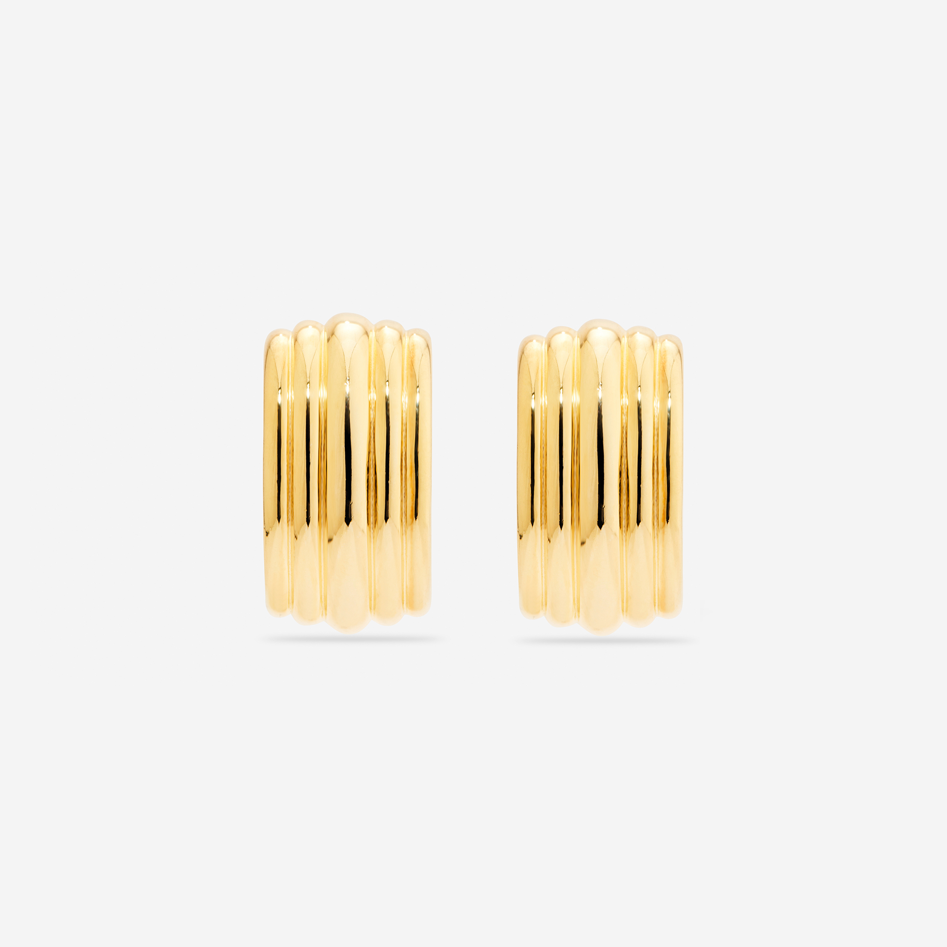 MÉGA Large Waterfall Earrings in gold vermeil—32.3 × 16.8 mm ridged elongated drops, stainless‑steel posts, lightweight 8 g.