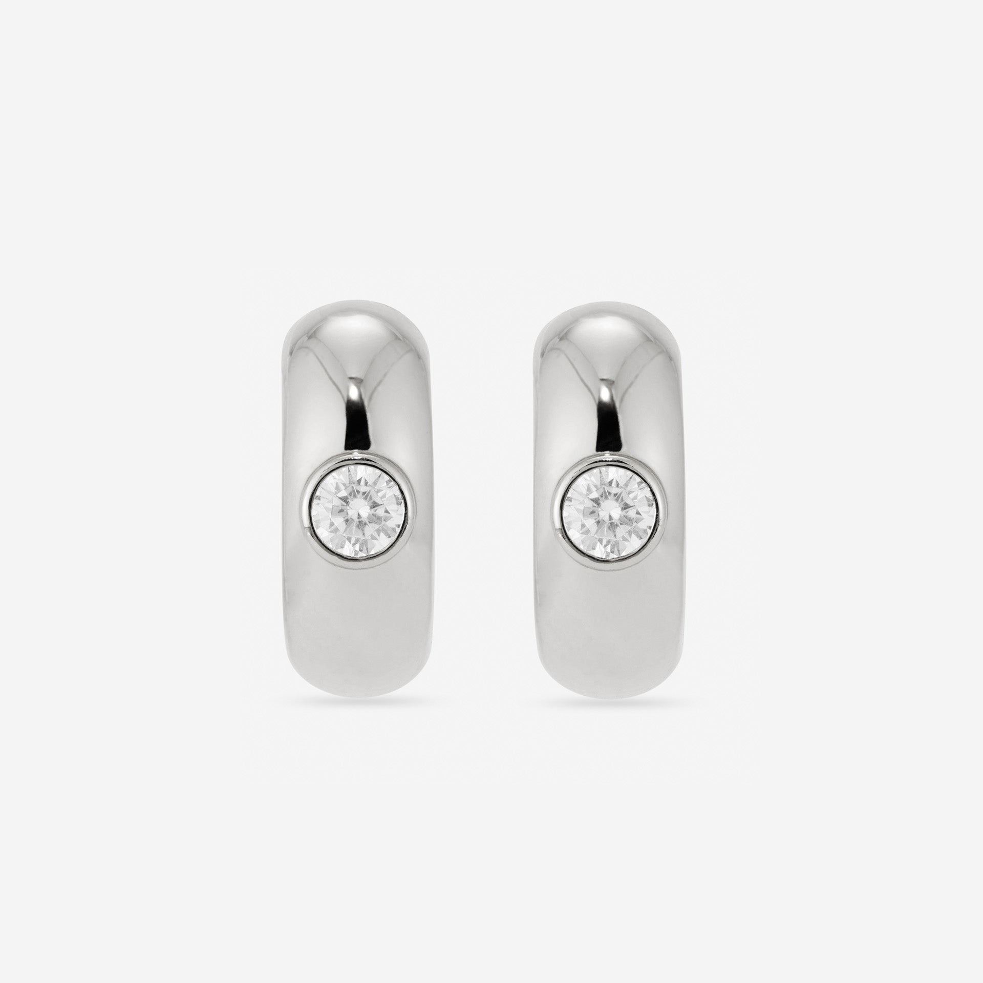 MÉGA Large Donut Earrings in gold vermeil—CZ-studded sculptural hoops, 26 × 10 mm, lightweight at 9 g, with stainless-steel posts.