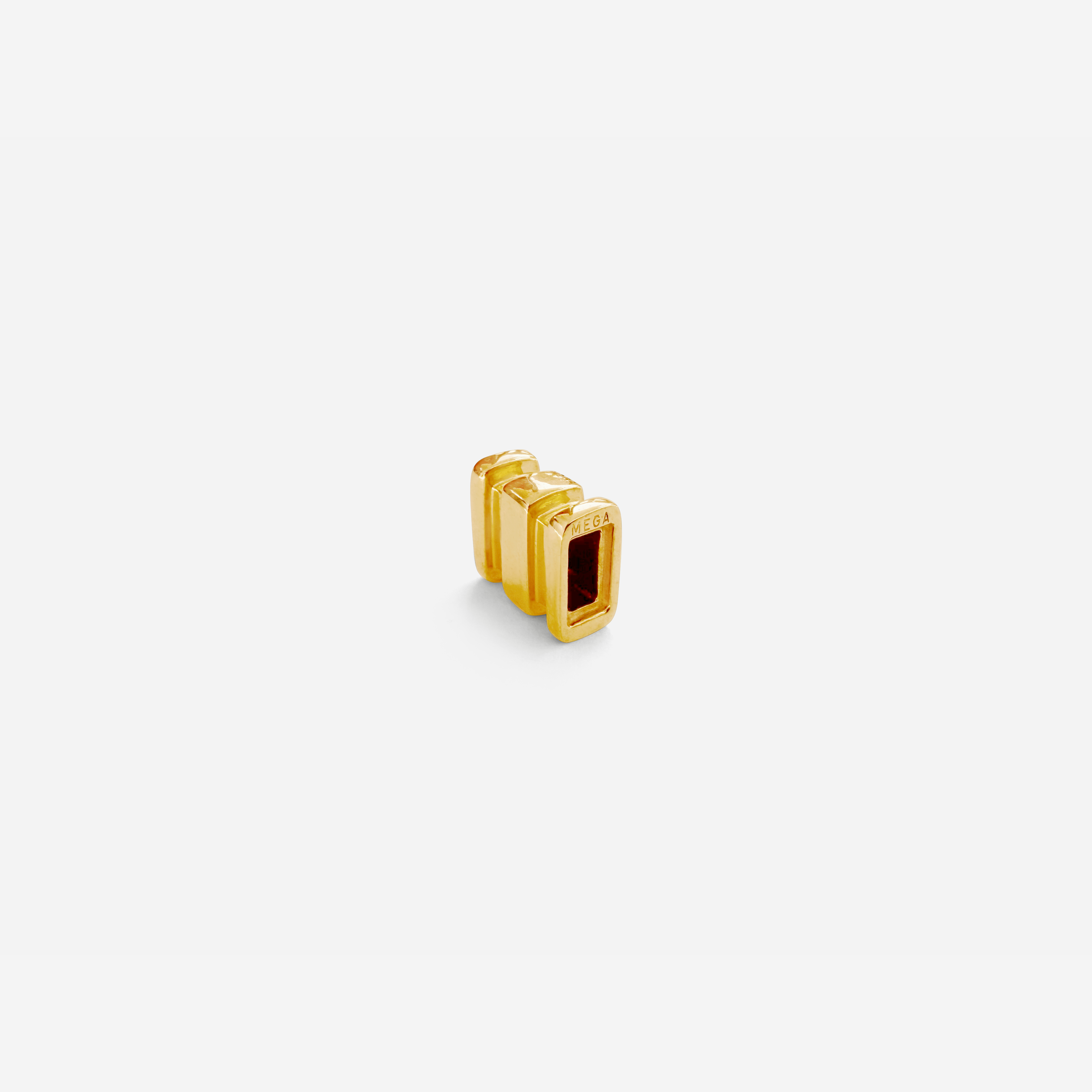 Large Omega Charm in gold, designed for the Omega 8 Necklace – bold, modern, and stackable.