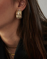 MÉGA Large Step Earrings in gold vermeil—29.4 × 19.9 mm stepped rectangle studs with stainless‑steel posts, lightweight 12 g.