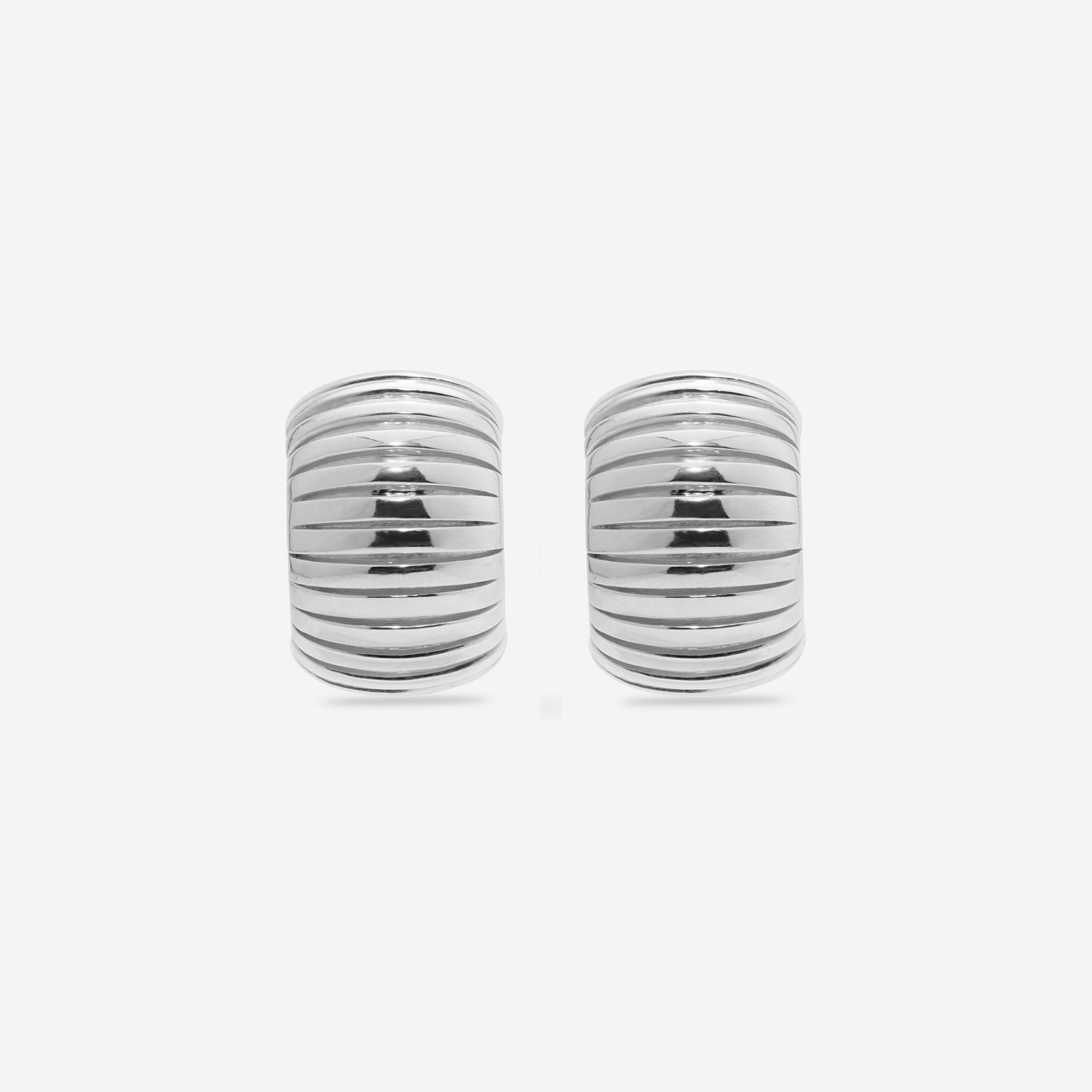 MÉGA Large Step Earrings in gold vermeil—29.4 × 19.9 mm stepped rectangle studs with stainless‑steel posts, lightweight 12 g.