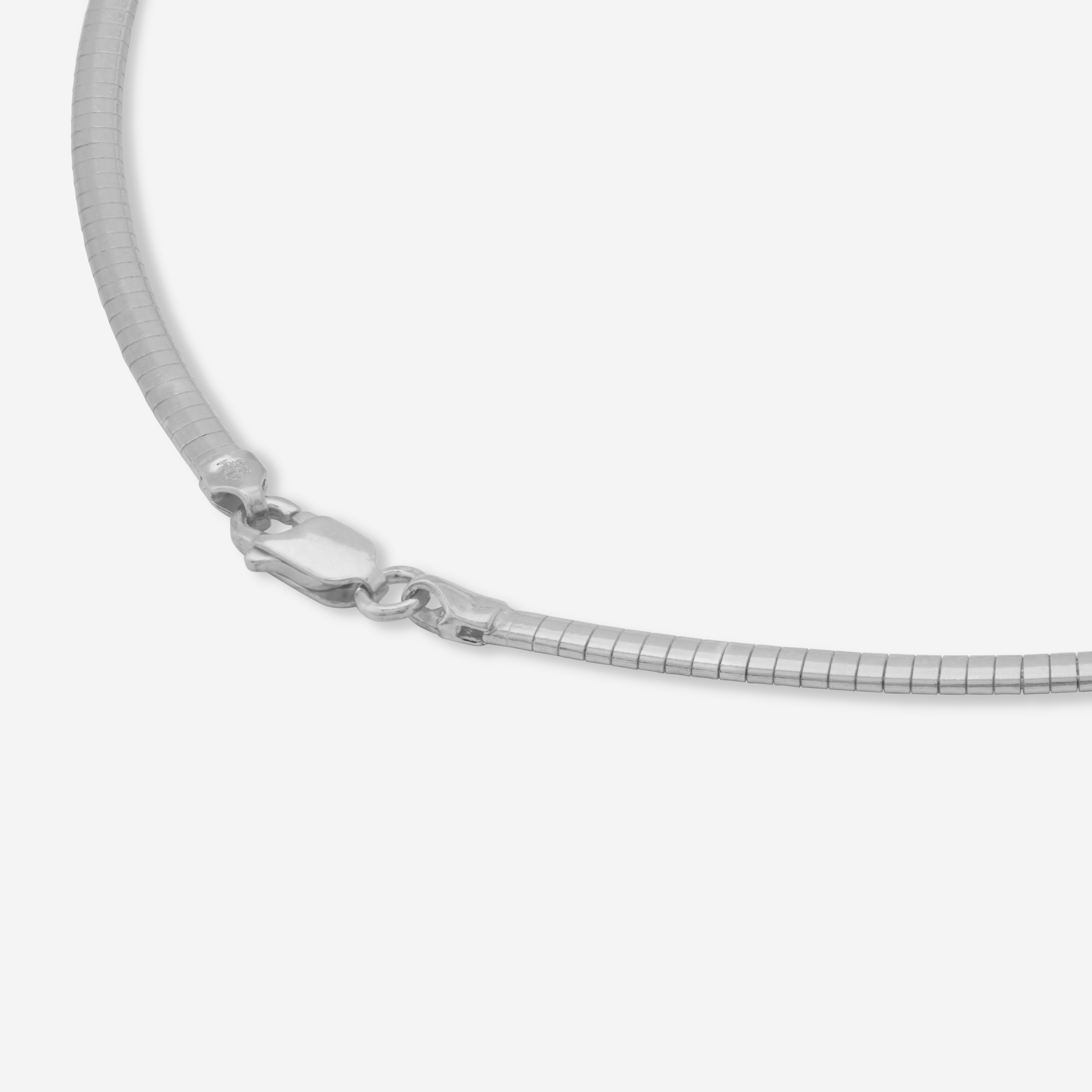 MÉGA Omega 3 Necklace in gold vermeil—3 mm-wide sterling chain (16″ or 18″) with lobster clasp, polished and lightweight.
