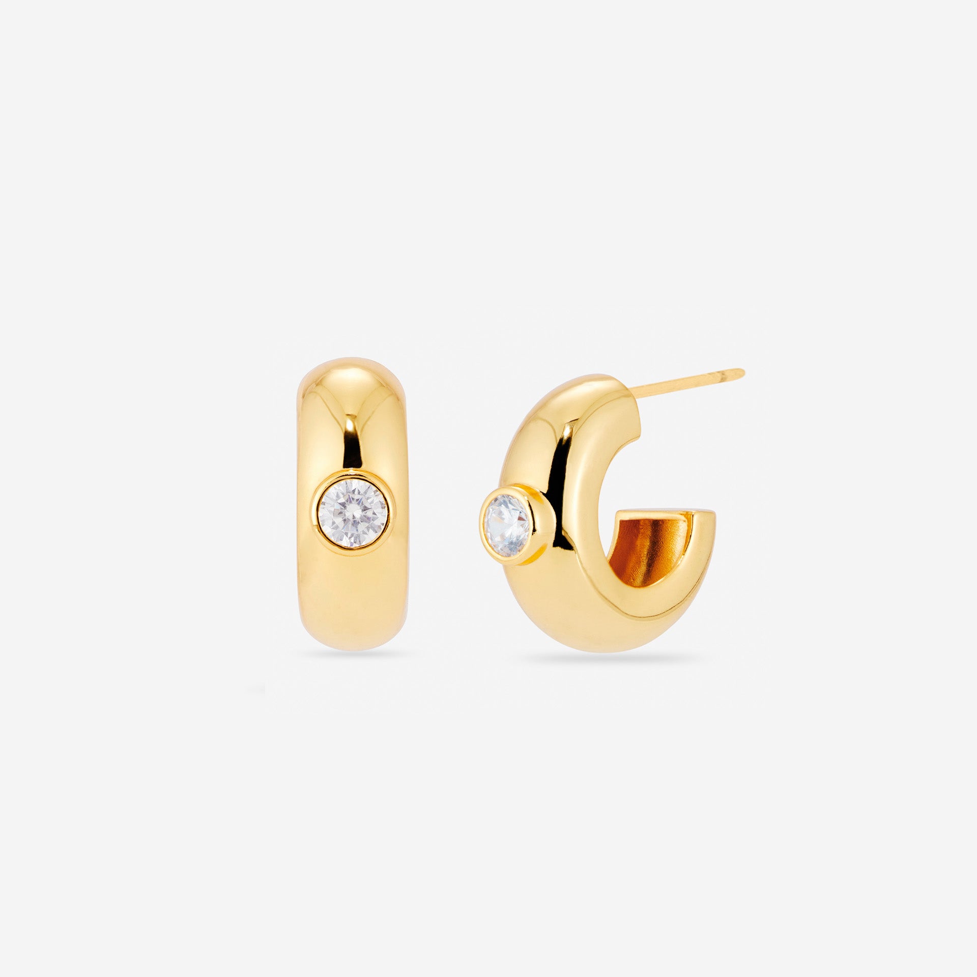 MÉGA Small Donut Earrings in gold vermeil—16.1 mm × 7.6 mm CZ-studded mini hoops with stainless‑steel posts, lightweight 9.56 g.