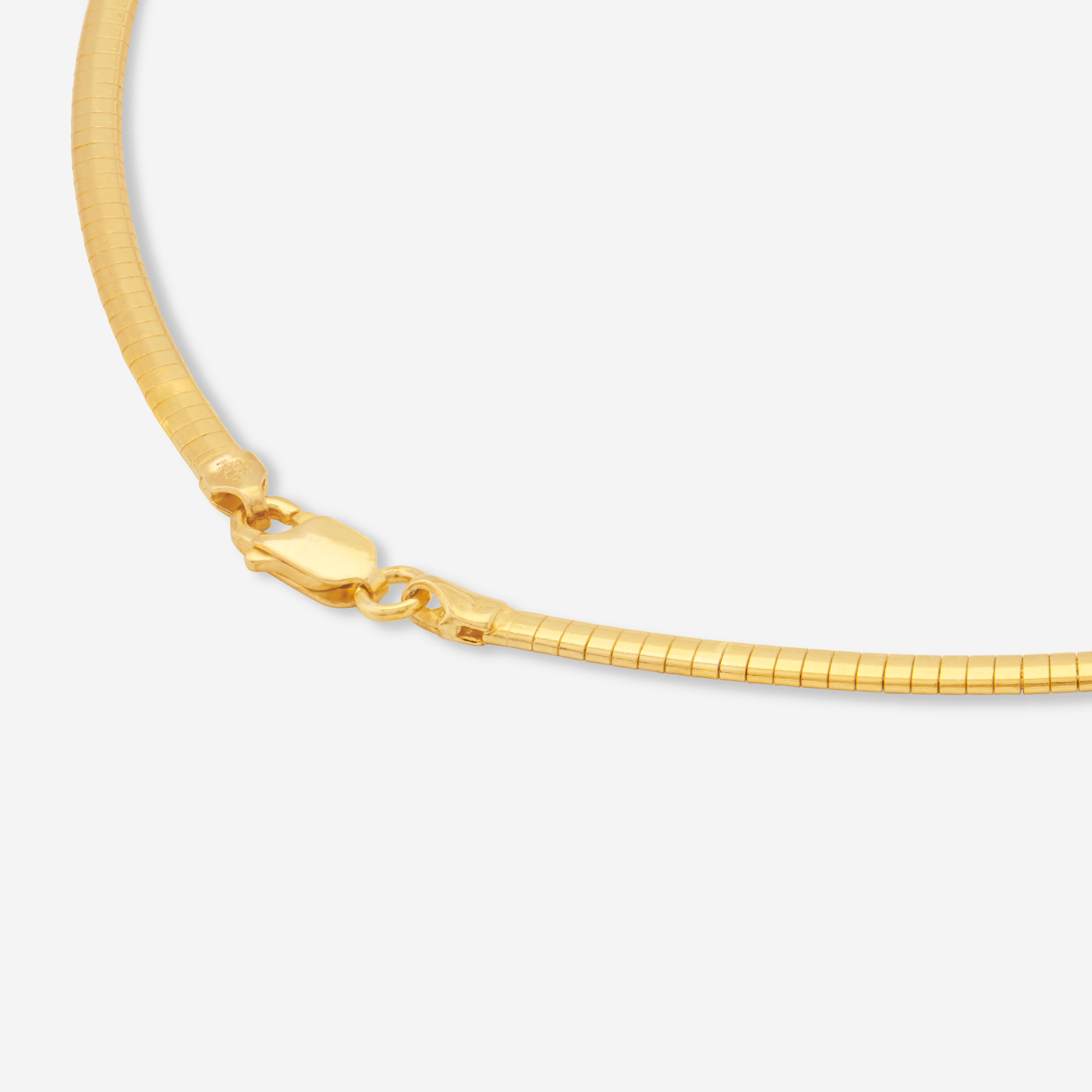 MÉGA Omega 3 Necklace in gold vermeil—3 mm-wide sterling chain (16″ or 18″) with lobster clasp, polished and lightweight.
