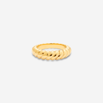 Twisted Band Ring