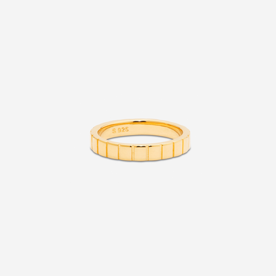 Fluted Band Ring