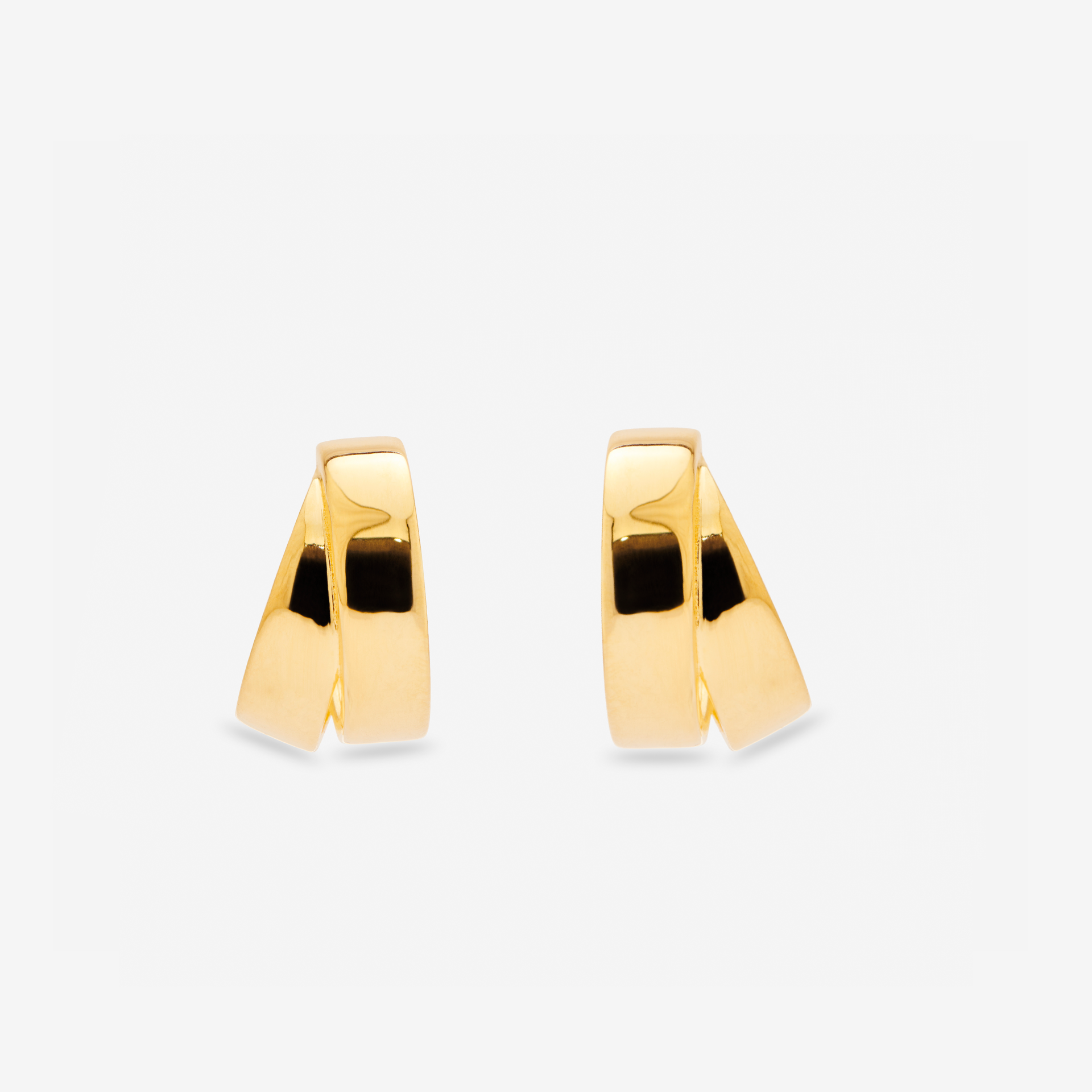 MÉGA Chunky Double Hoop Earrings in gold vermeil—two bold hoops (25 mm × 15 mm), stainless-steel posts, lightweight 5.99 g.
