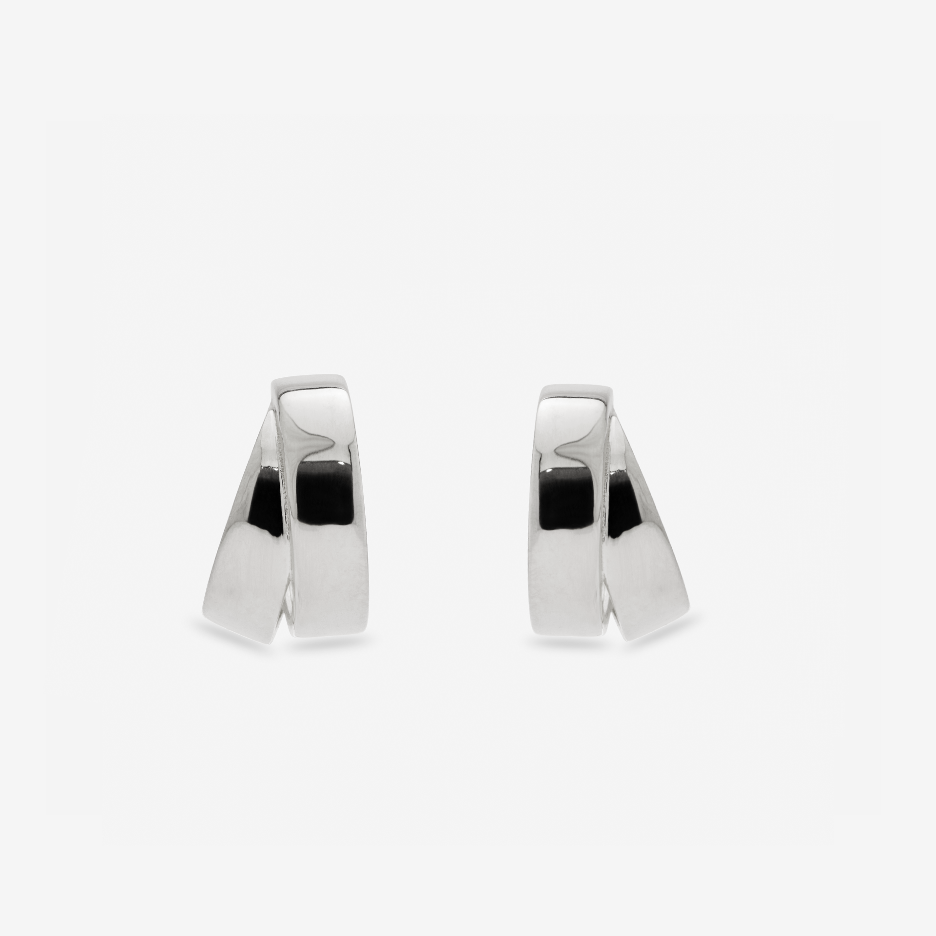 MÉGA Chunky Double Hoop Earrings in gold vermeil—two bold hoops (25 mm × 15 mm), stainless-steel posts, lightweight 5.99 g.