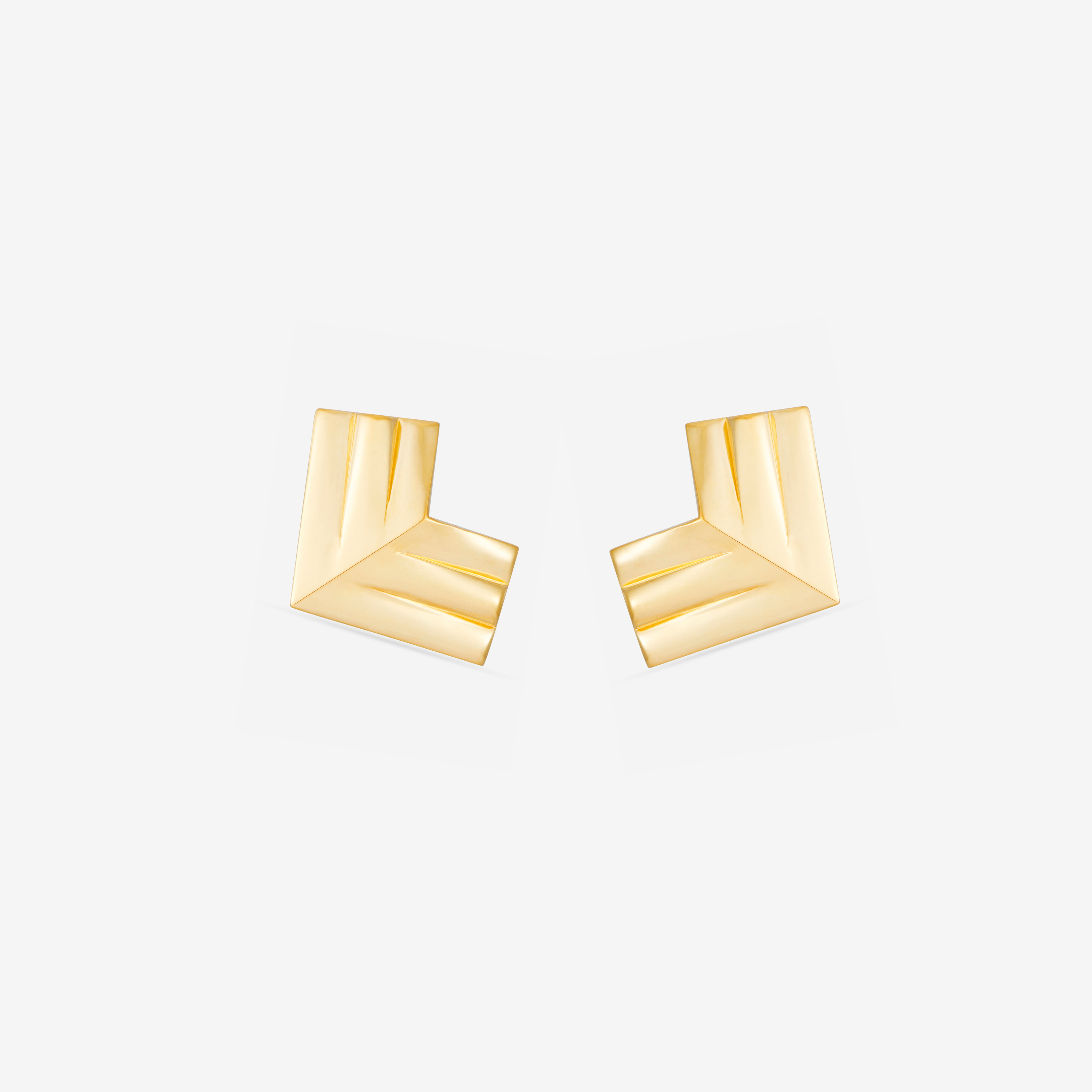 MÉGA Mini Triple Arrow Earrings in gold vermeil—three directional arrow studs for a sculptural, modern look.