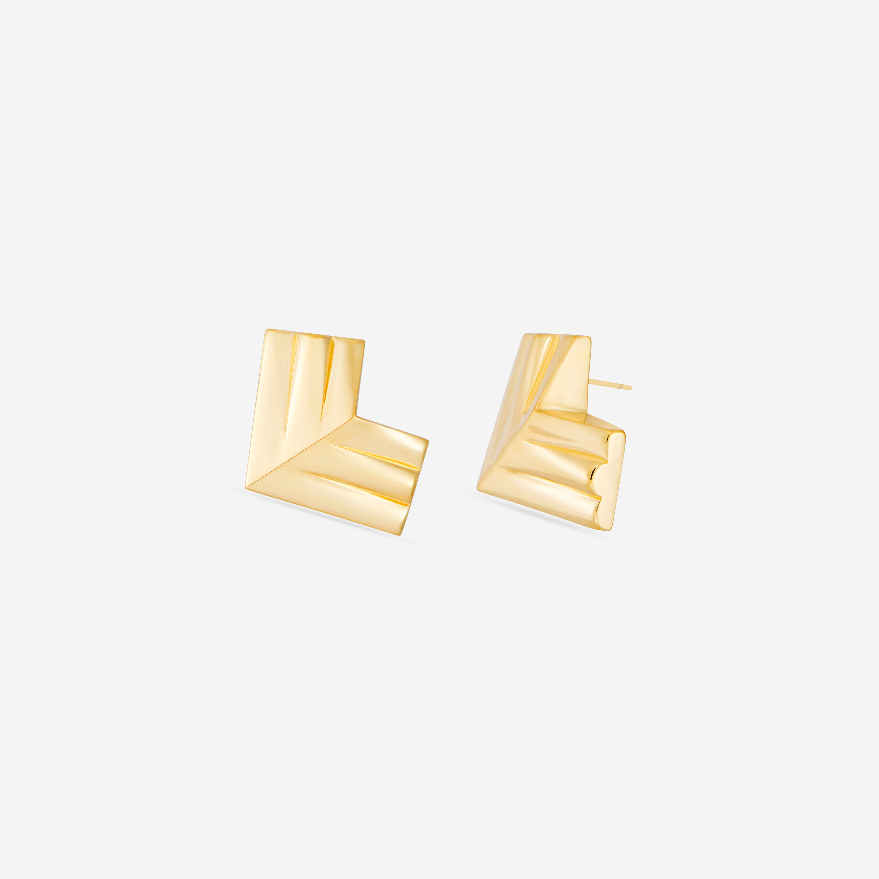 MÉGA Mini Triple Arrow Earrings in gold vermeil—three directional arrow studs for a sculptural, modern look.